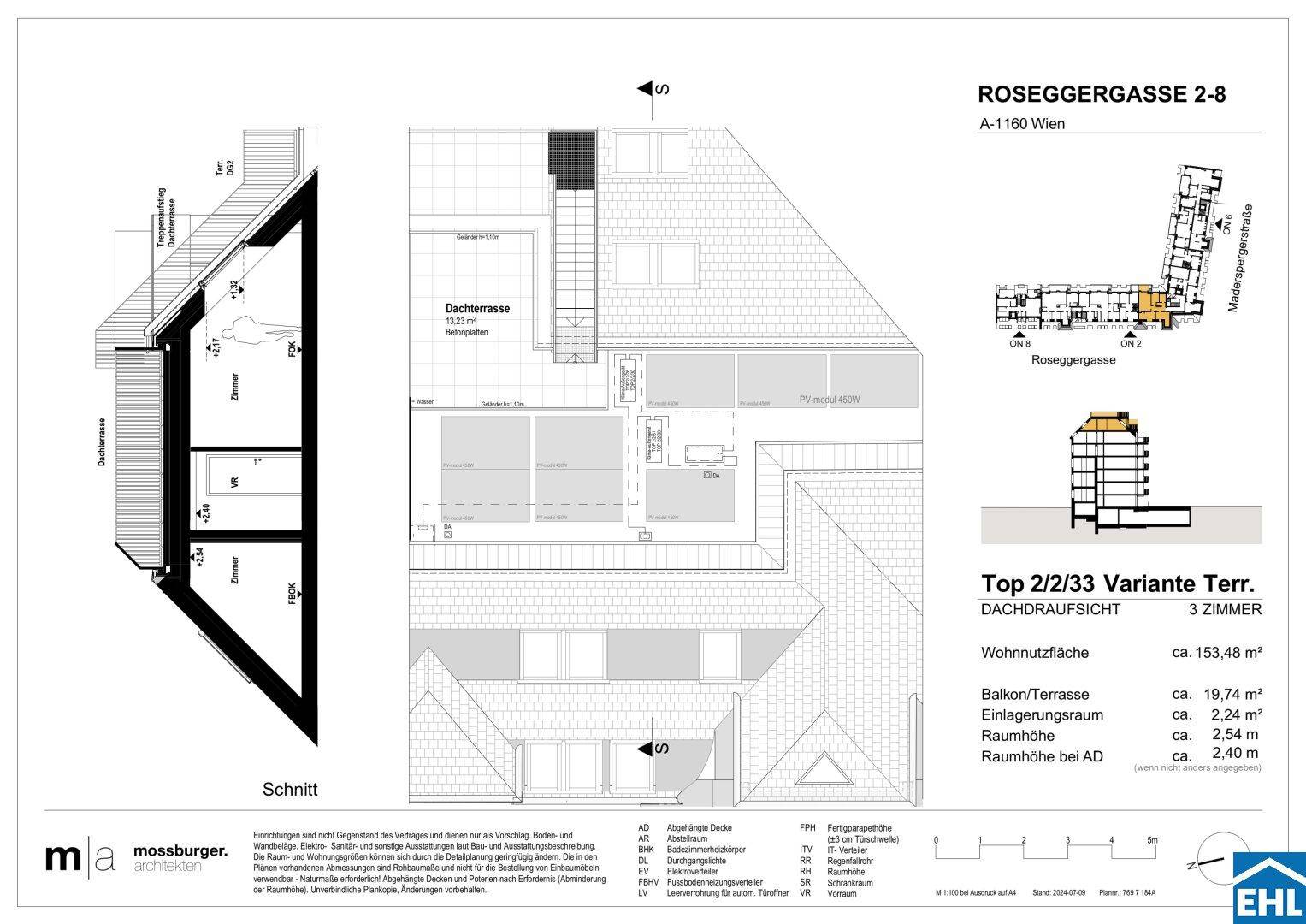 Dachaufsicht und Schnitt eines Dachgeschosses mit Dachterrasse und schrägen Wänden.