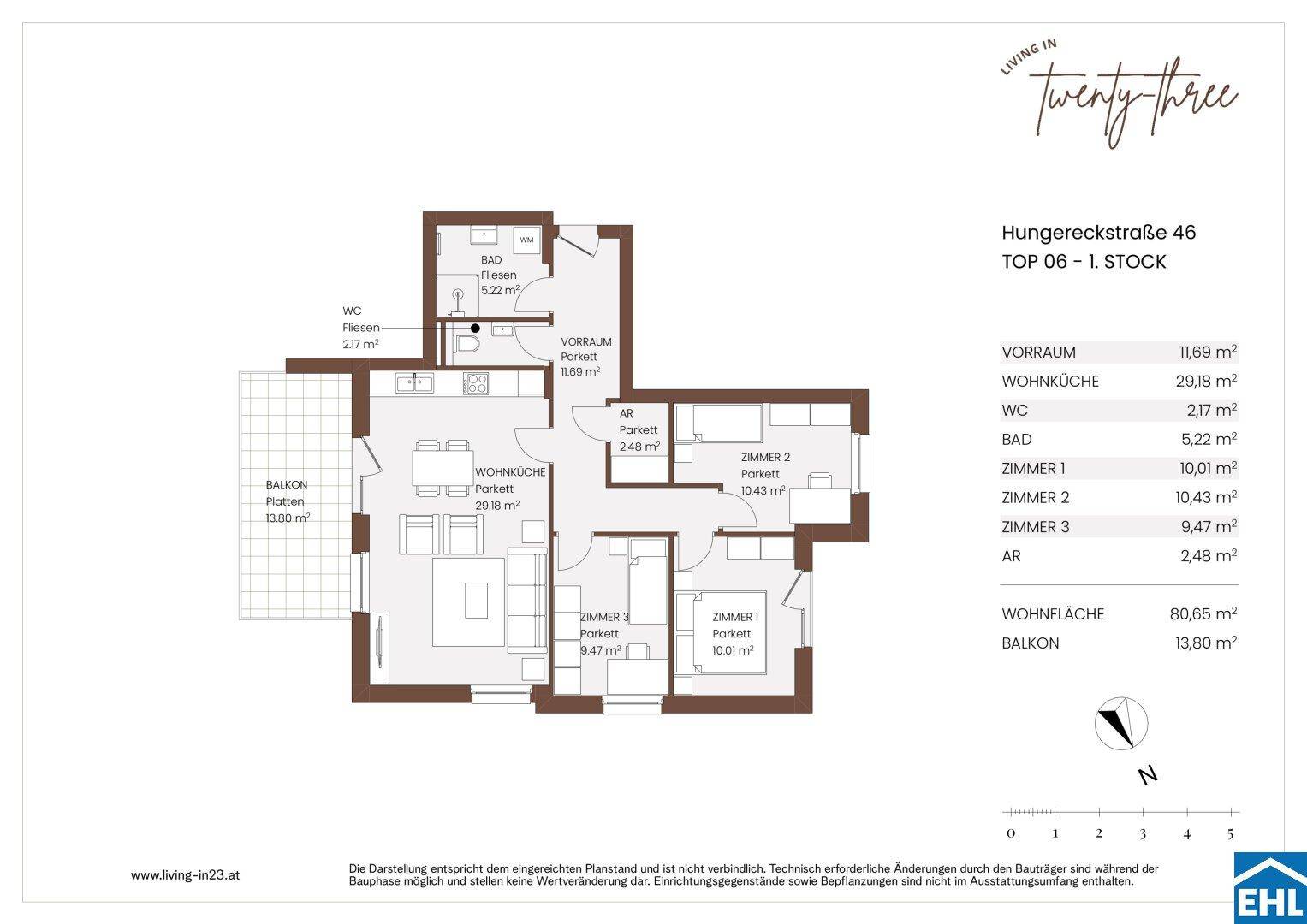 Grundriss der Wohnung TOP 06 im 1. Stock mit Wohnküche, drei Zimmern und Balkon.
