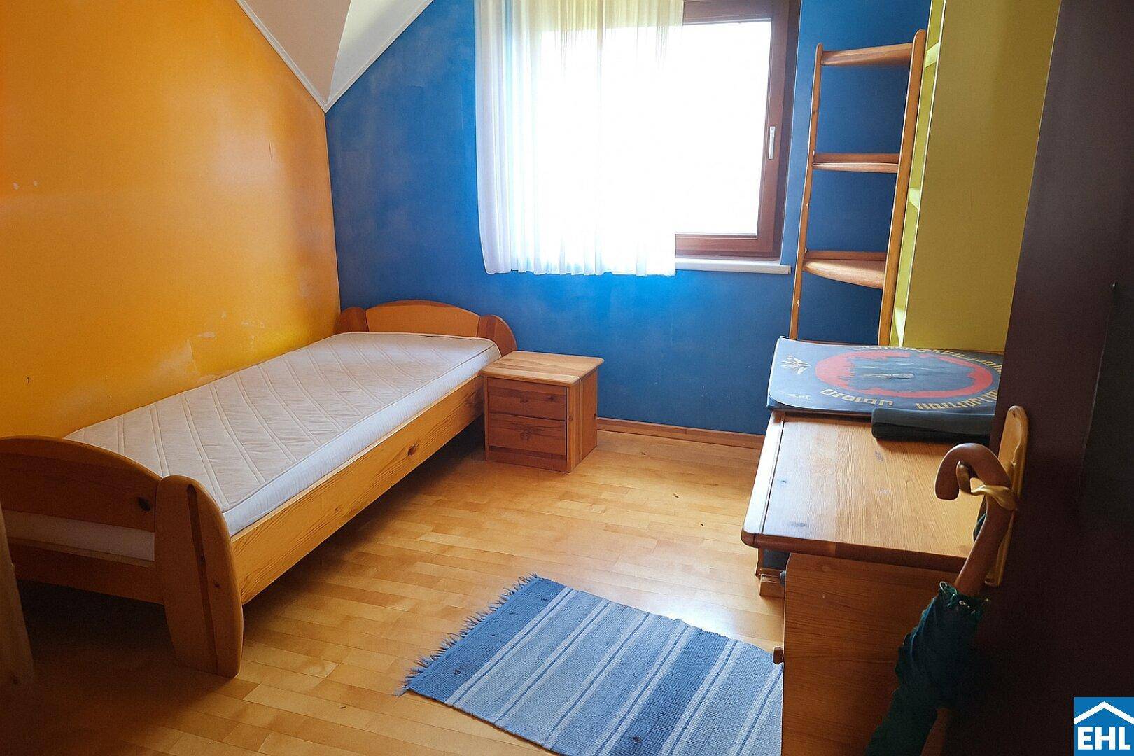 Schlafzimmer 2