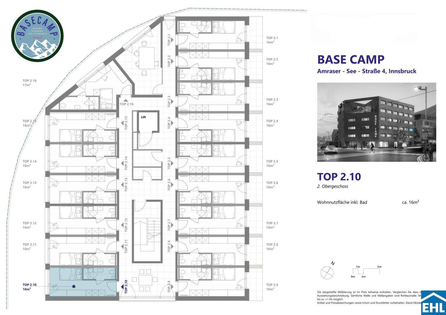 Grundriss eines Obergeschosses mit mehreren Wohneinheiten und Gemeinschaftsbereichen.