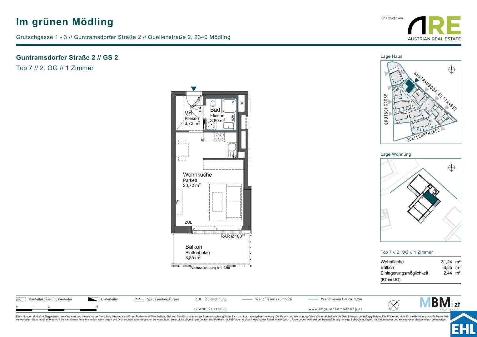 Grundriss einer Wohnung mit Wohnküche, Bad und Balkon, ideal für Singles oder Paare.