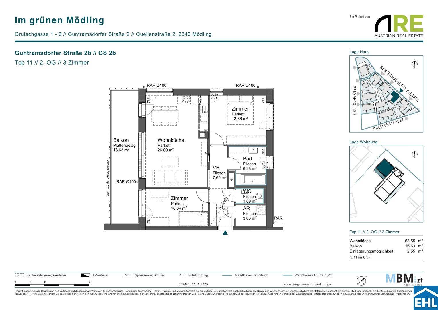 Detaillierter Grundriss einer Wohnung mit Wohnküche, zwei Zimmern und Balkon.
