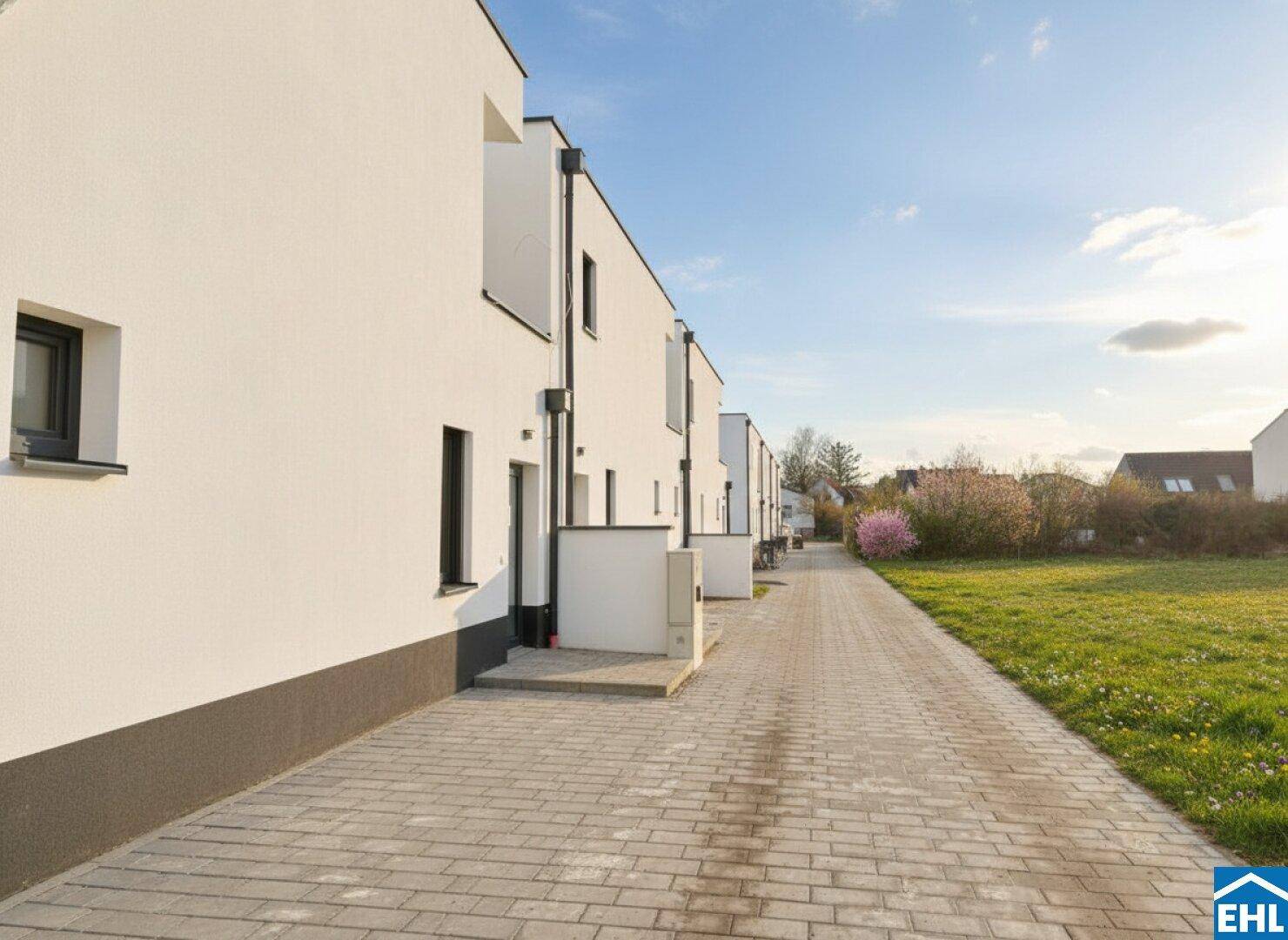 Eckreihenhaus – Ziegelmassivbau – Architekturjuwel - Ansicht 2