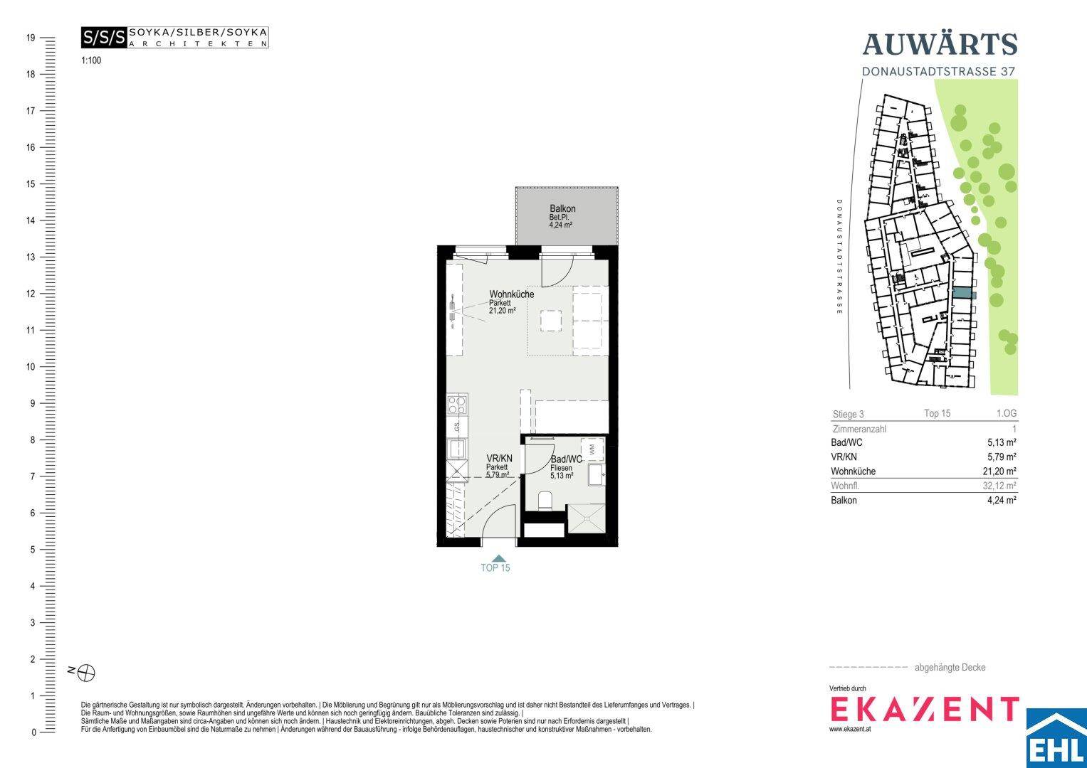 Grundriss einer Wohnung mit Balkon, Wohnküche und Bad/WC.
