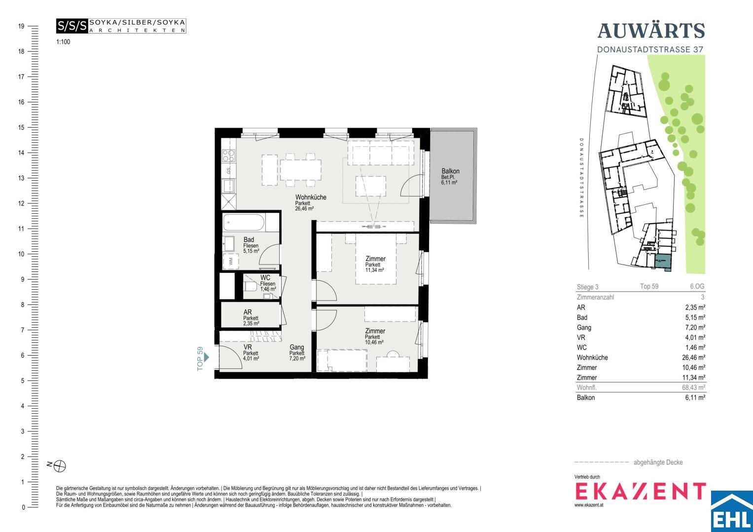 Detaillierter Grundriss einer Wohnung mit Wohnküche, zwei Zimmern, Bad und Balkon.
