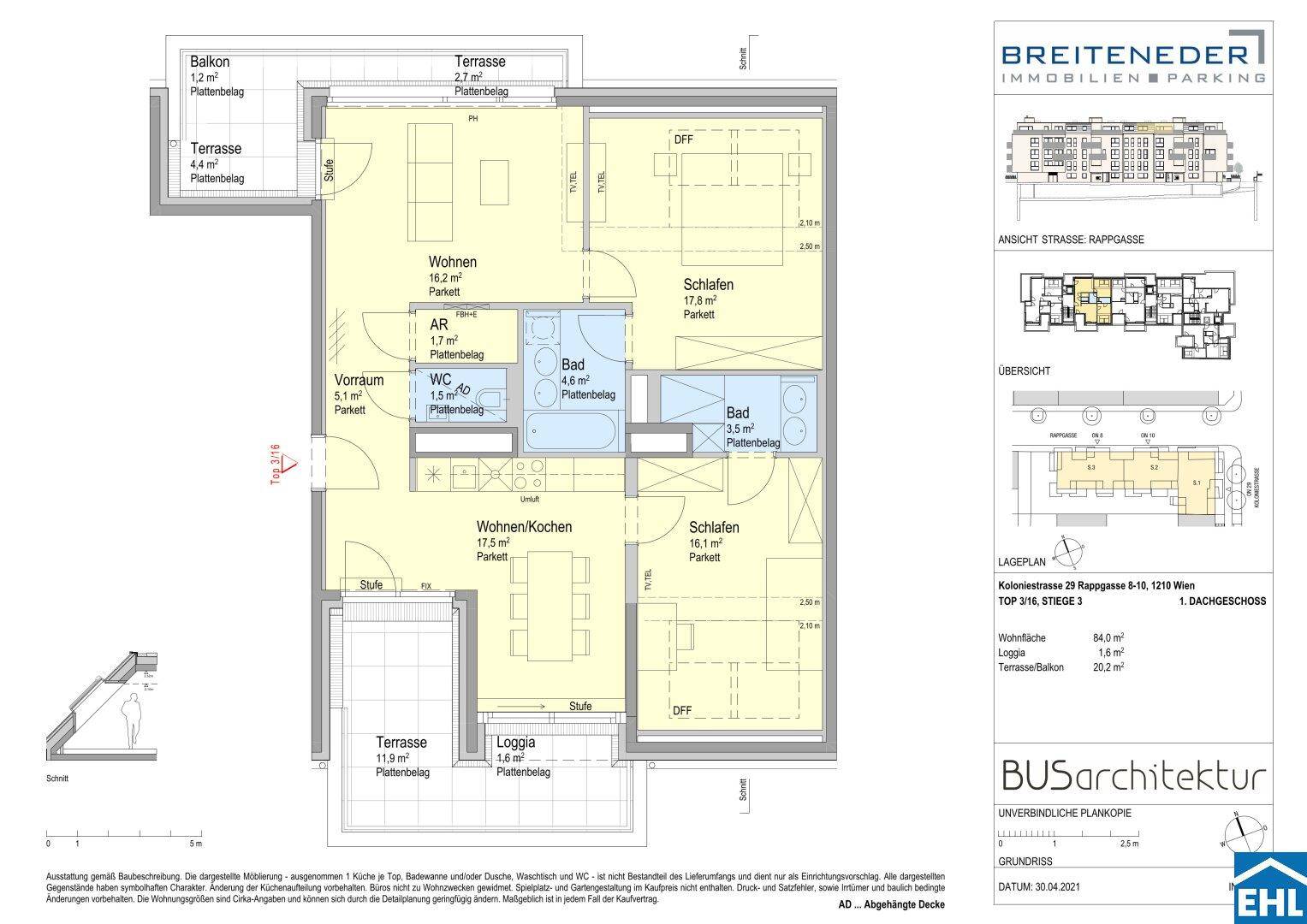 Detaillierter Grundriss einer Dachgeschosswohnung mit mehreren Terrassen, Loggia und offenem Wohnbereich.