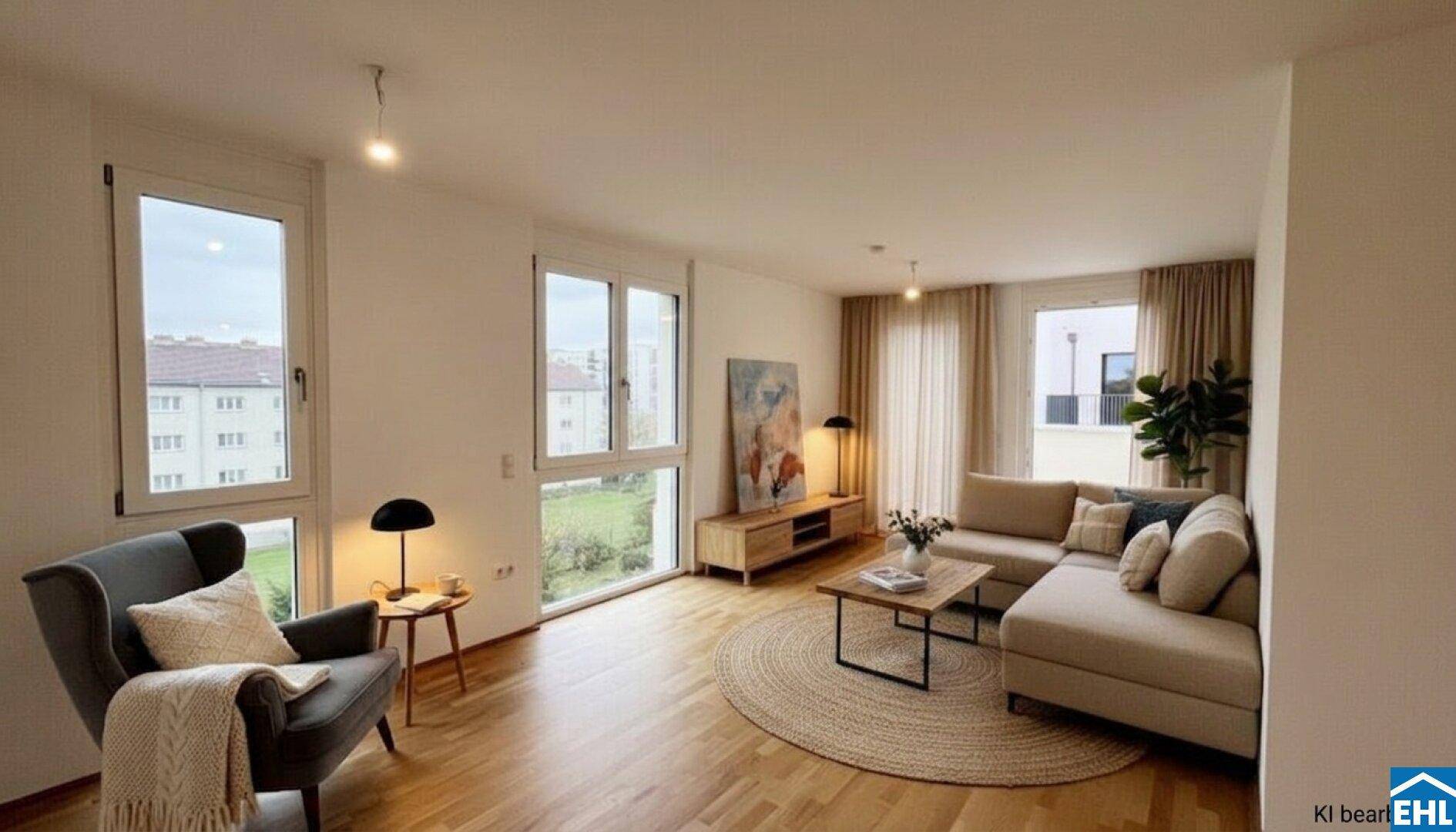 Lichtdurchflutetes Wohnzimmer mit modernem Interieur, Holzboden und großen Fenstern mit Grünblick.