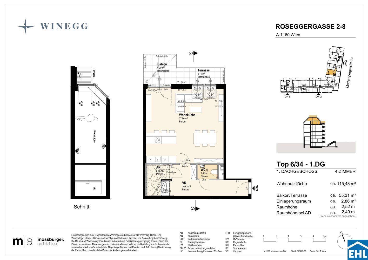 Grundriss des ersten Dachgeschosses mit offener Wohnküche, Balkon und großer Terrasse.