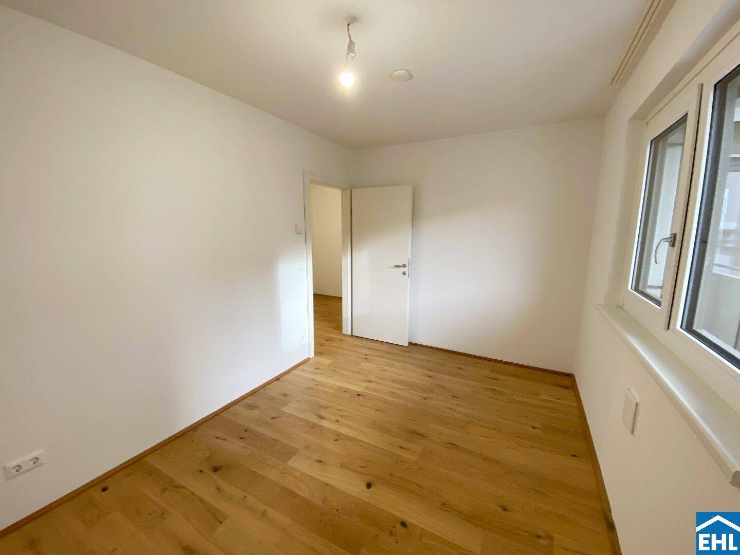 Schlafzimmer 1.1