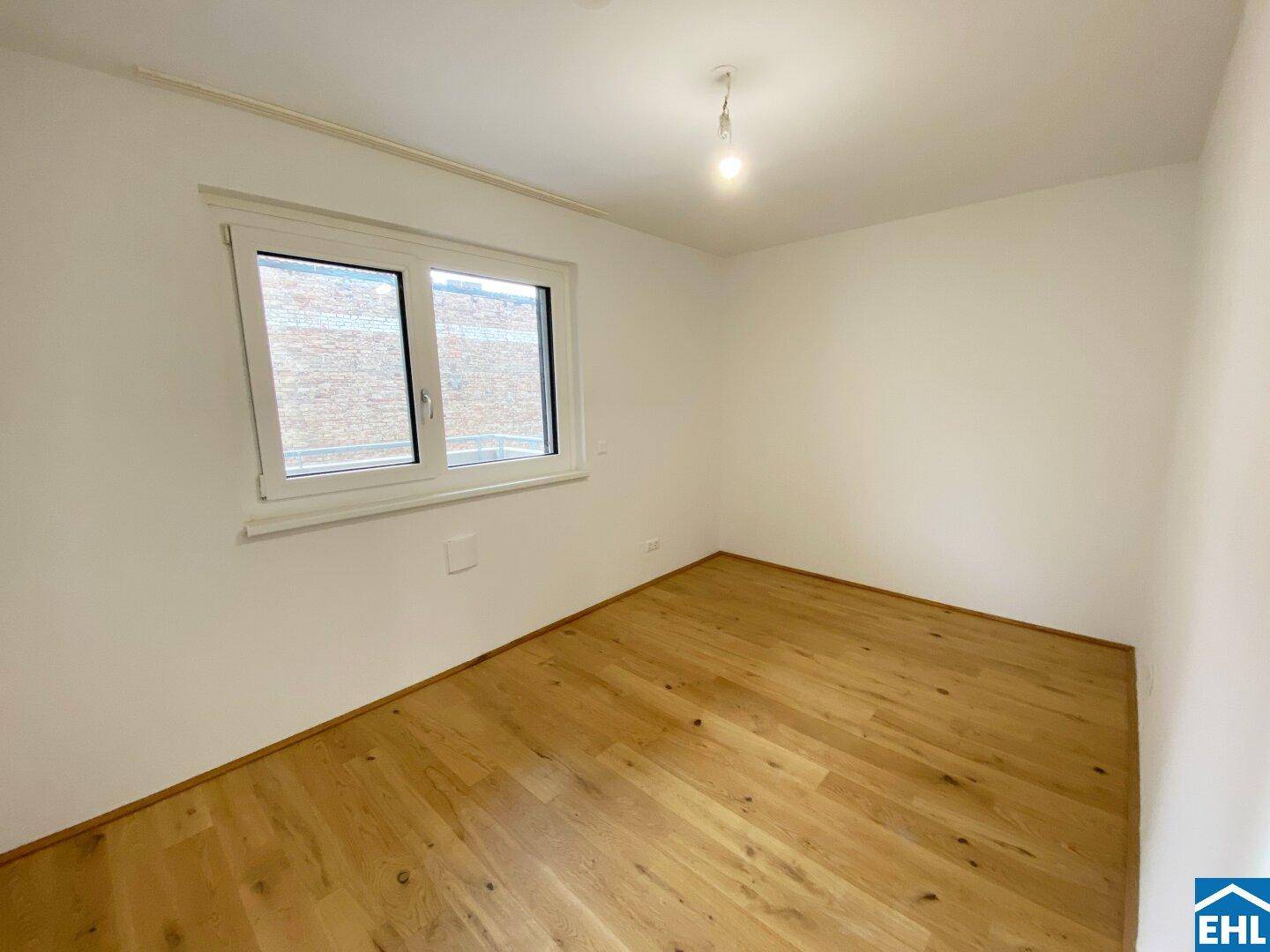 Schlafzimmer 1.2