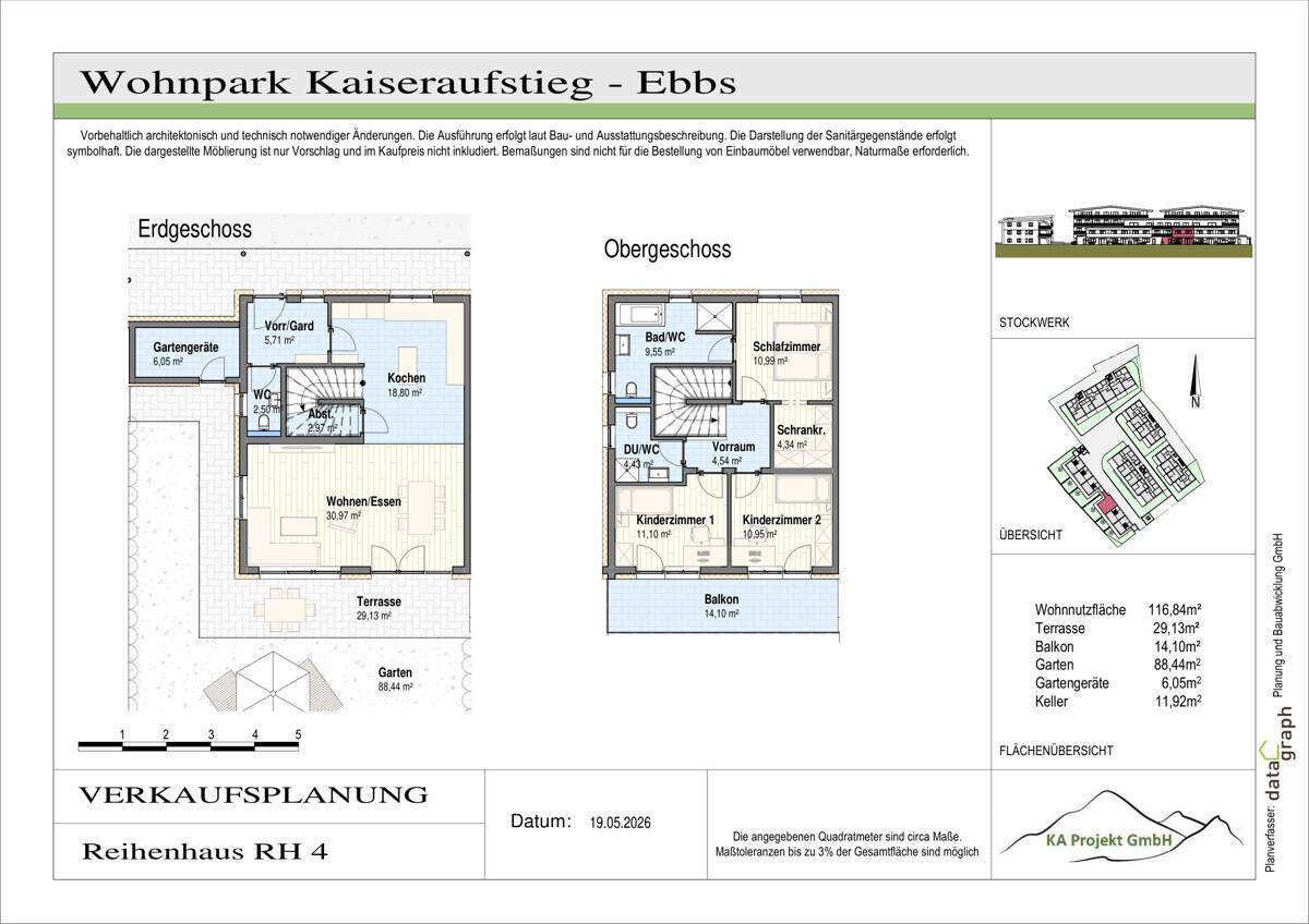 Detaillierter Grundriss eines Reihenhauses (RH 4) mit Erd- und Obergeschoss, Garten und Balkon.