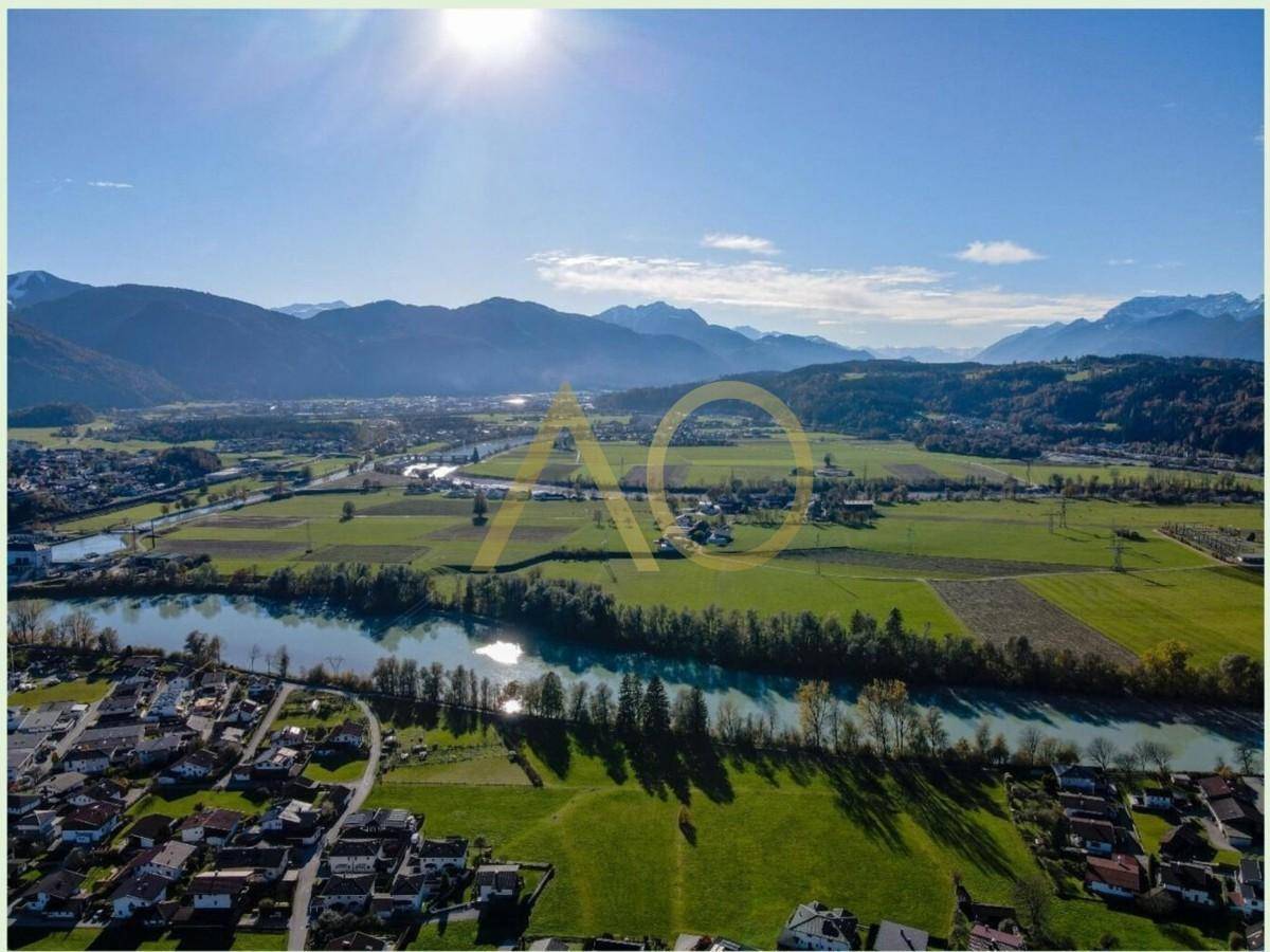 Innschleife udn Blick Richtung Süden Innsbruck Wohnparadies Oberlangkampfen