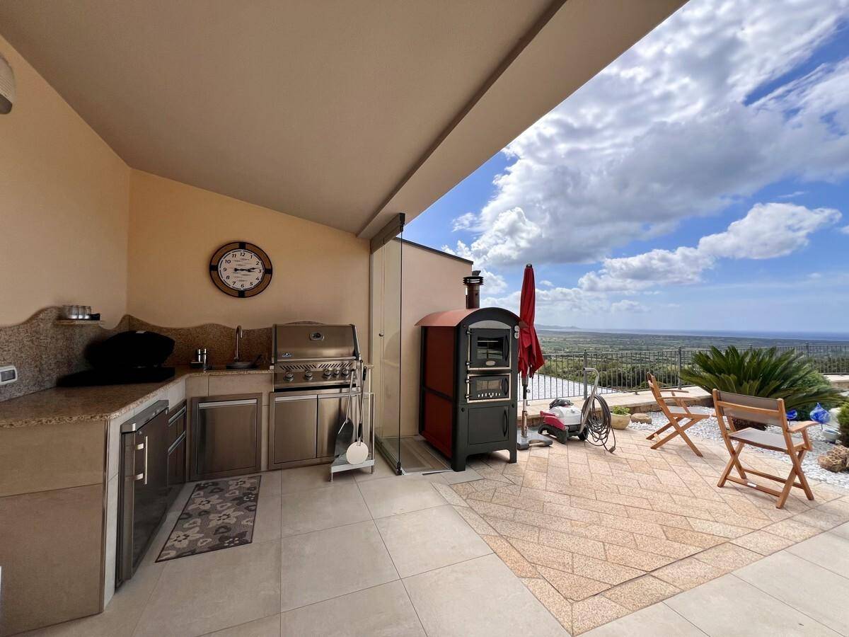 Outdoor cooking