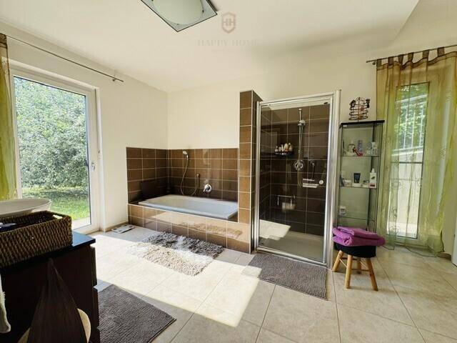 UG-Badezimmer
