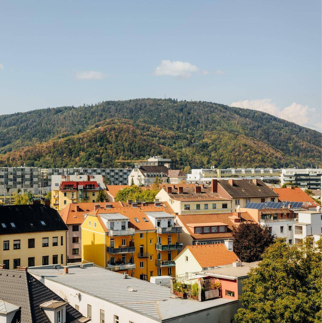 20 Traumhafte Fernsicht vom West Balkon