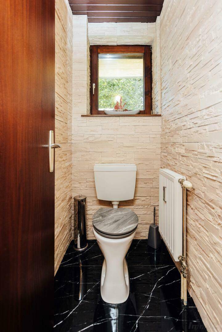 extra WC