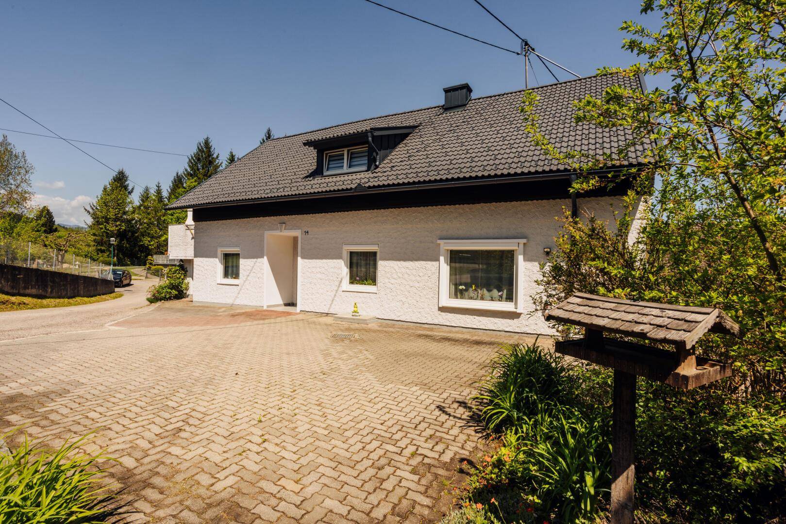 Hausansicht Eingang EG
