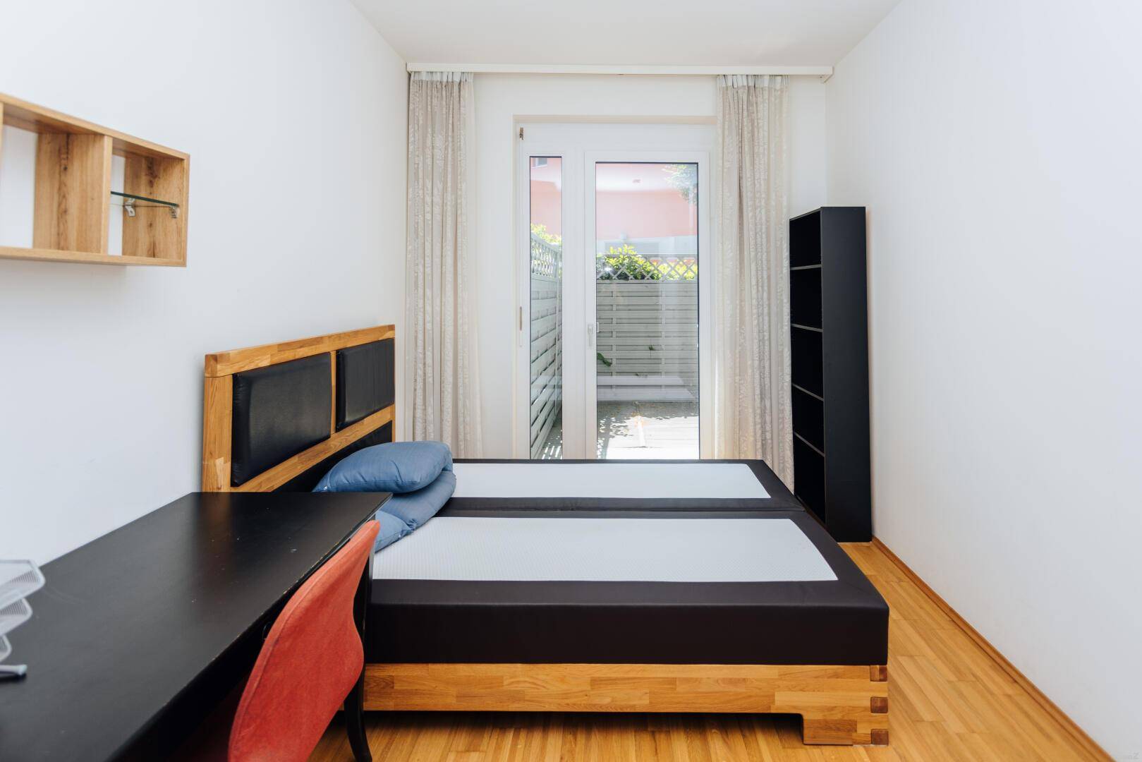 zimmer 1