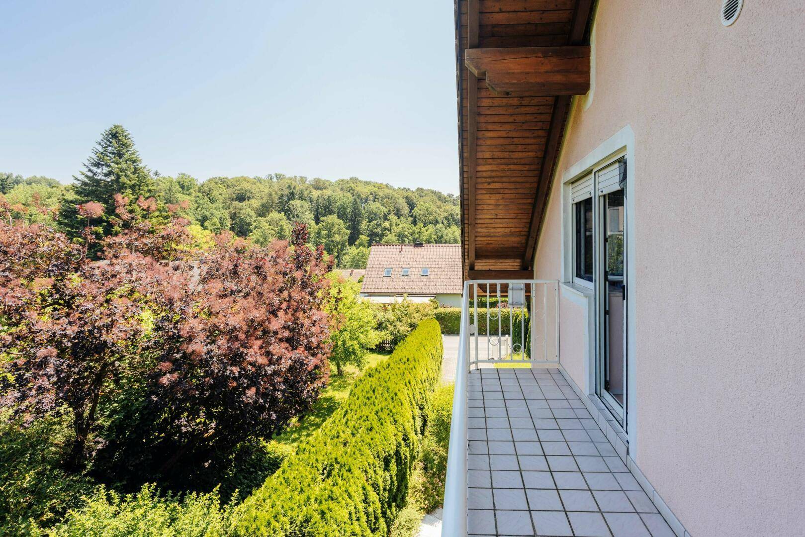 ... mit Balkon