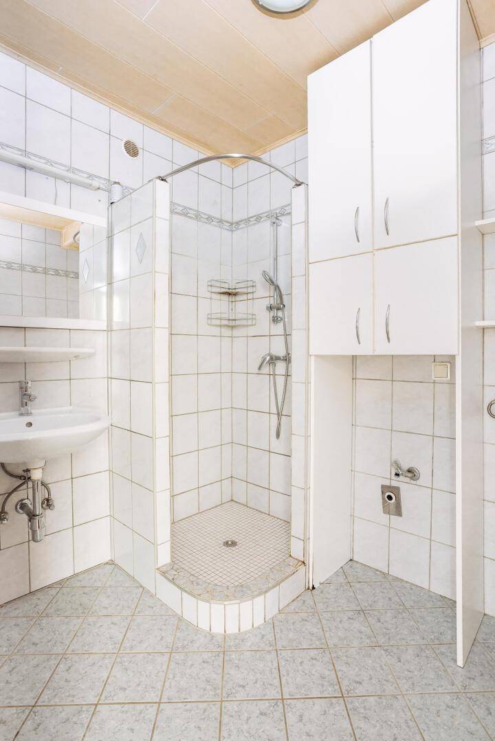 Badezimmer 02