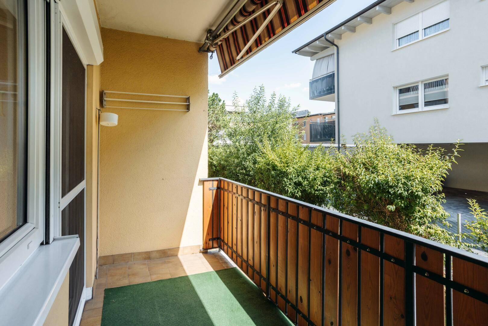 Balkon 02