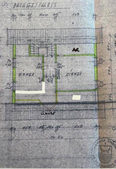 Grundrissplan mit Zimmern und Treppenhaus, möglicherweise für ein Untergeschoss.