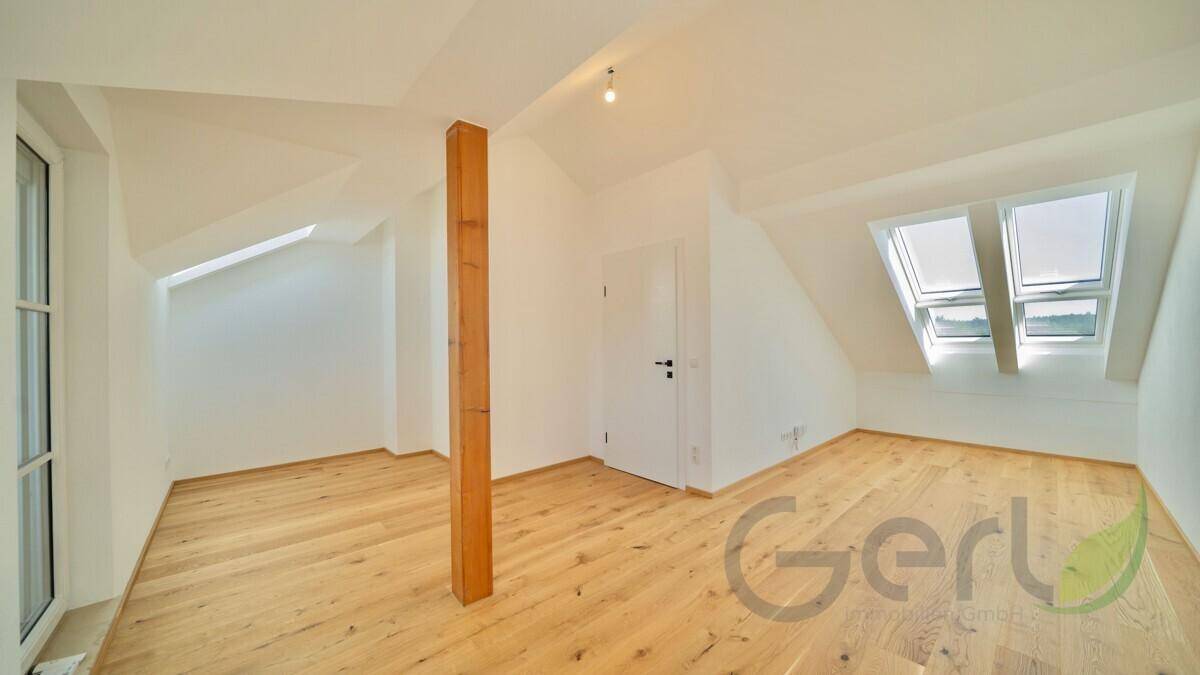 Schlafzimmer 4