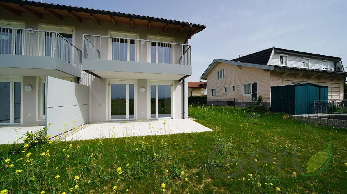 Ansicht mit Garten