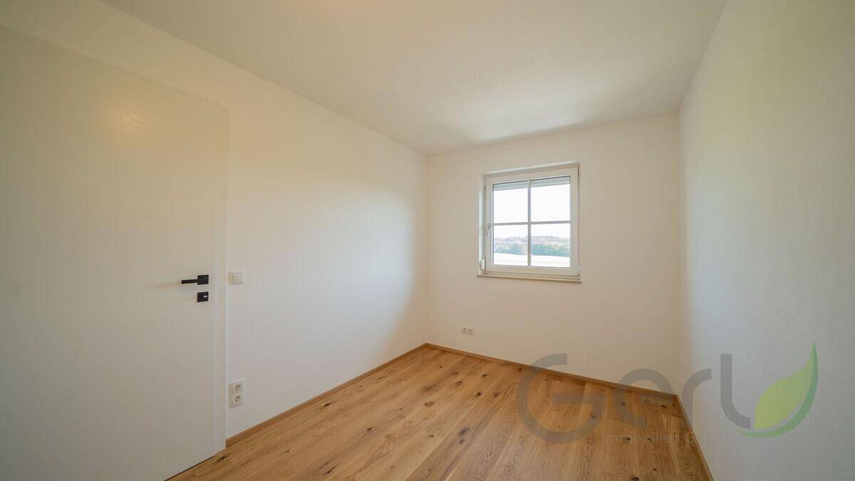 Schlafzimmer 3