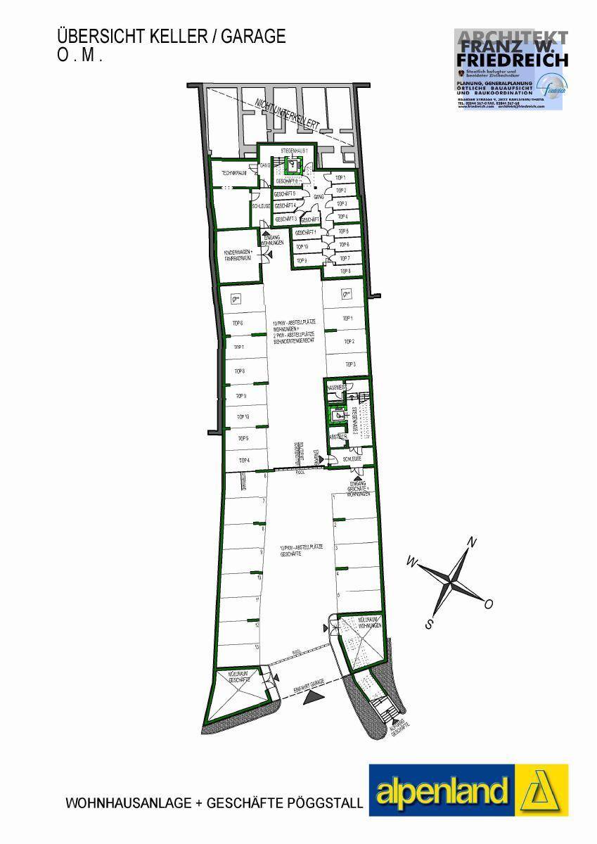 Grundriss des Keller- und Garagenbereichs mit mehreren Stellplätzen und Abstellräumen.