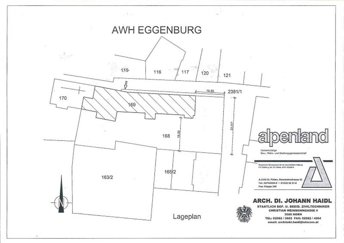 Lageplan des Grundstücks mit eingezeichneten Gebäuden und Parzellen.
