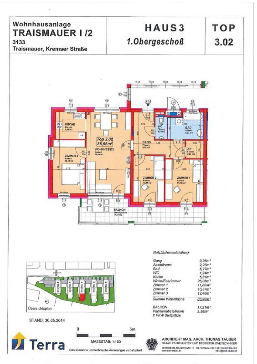 Detaillierter Grundriss einer Wohnung im ersten Obergeschoss mit drei Zimmern und Balkon.