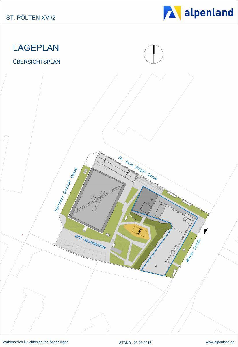 Übersichtlicher Lageplan des Wohnkomplexes mit Gebäuden und Außenanlagen.