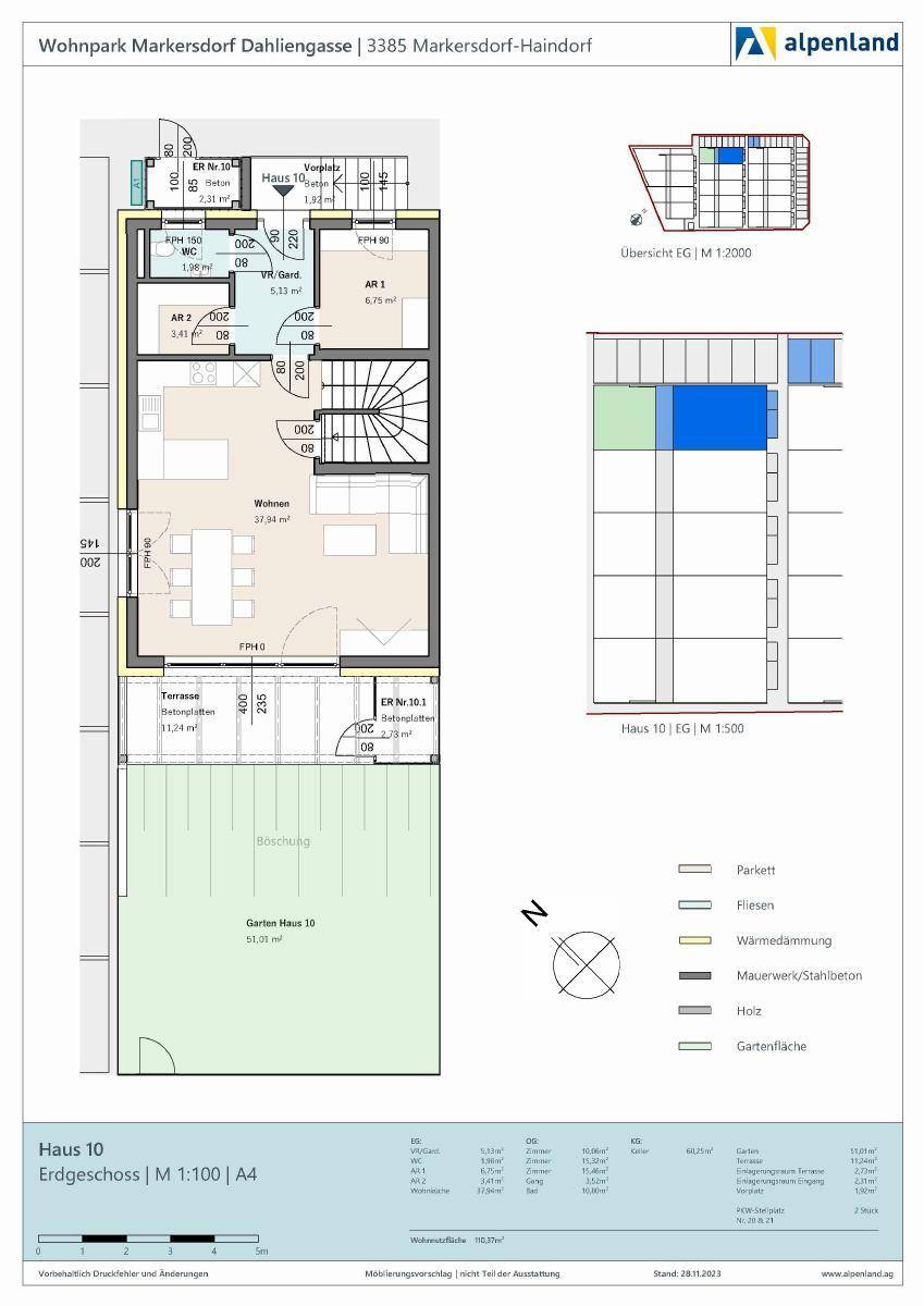 Detaillierter Grundriss des Erdgeschosses von Haus 10 mit Wohnbereich, Terrasse und Garten.