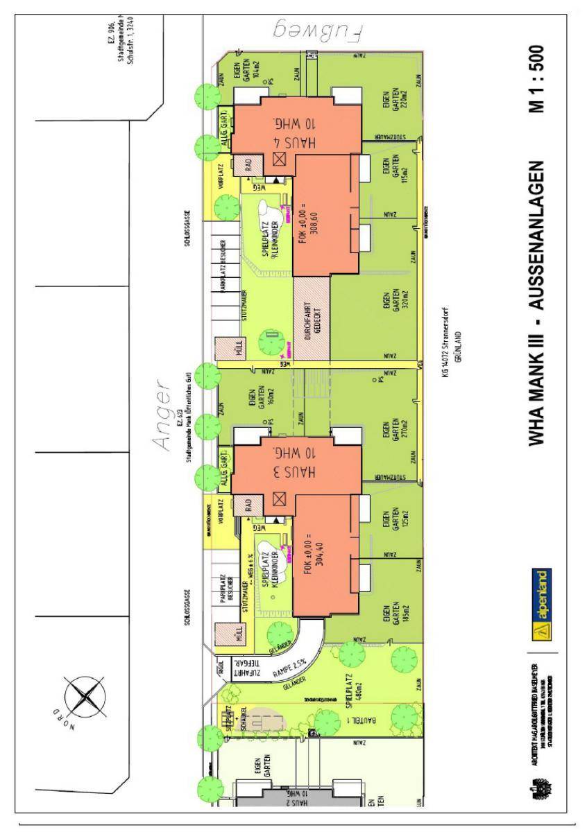 Übersichtsplan der Wohnanlage mit Gebäuden, Gärten, Spielplatz und Parkplätzen.