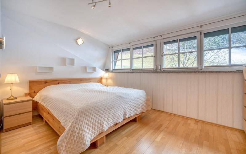 Landhaus-Puch-bei-Salzburg-Schlafzimmer