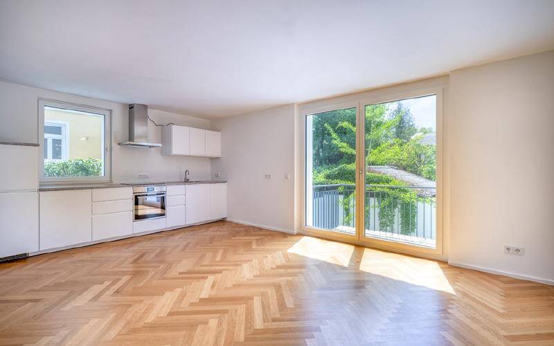 Stadtwohnung-Salzburg-Maxglan-Wohnzimmer-Küche