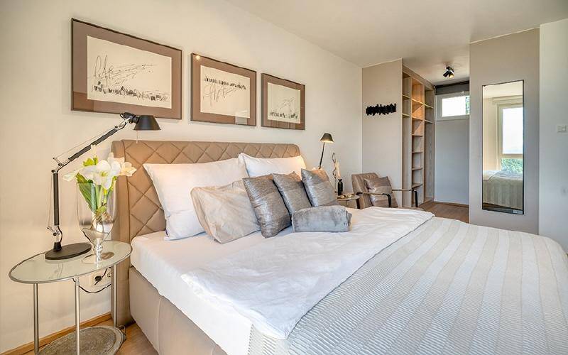 HP9-4-Zimmer-Dachterrassenwohnung-Guggenthal-Schlafzimmer