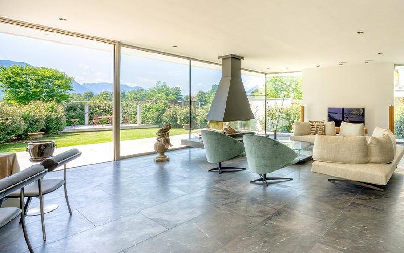 HP2-Villa-Maxglan-Wohnzimmer