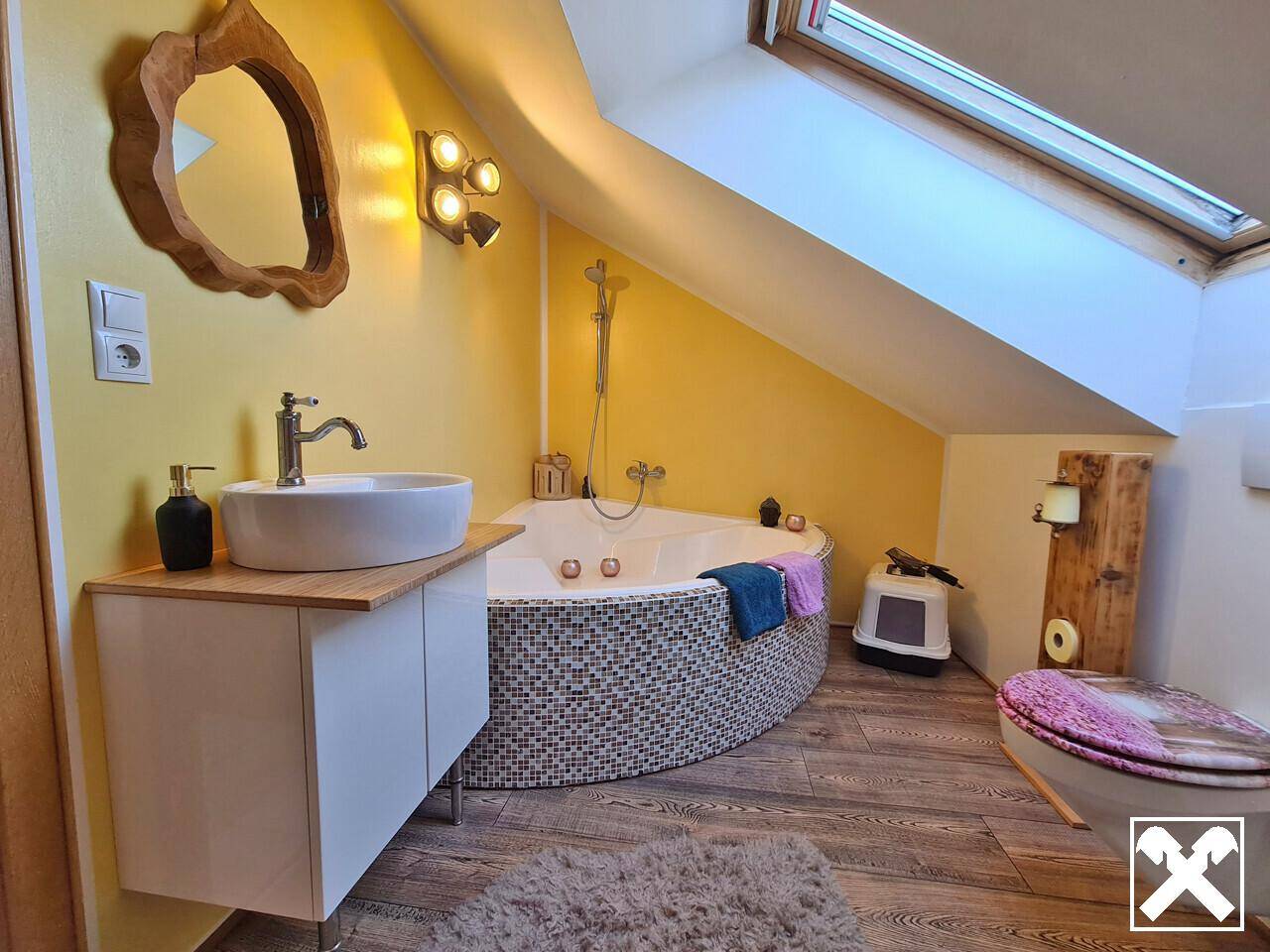 Badezimmer Dachgeschoss
