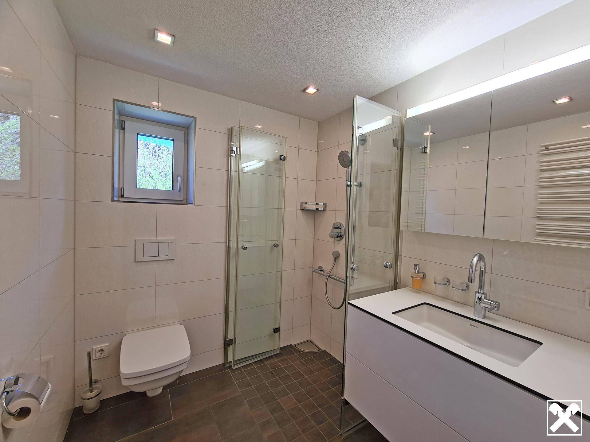 Dusche/WC EG