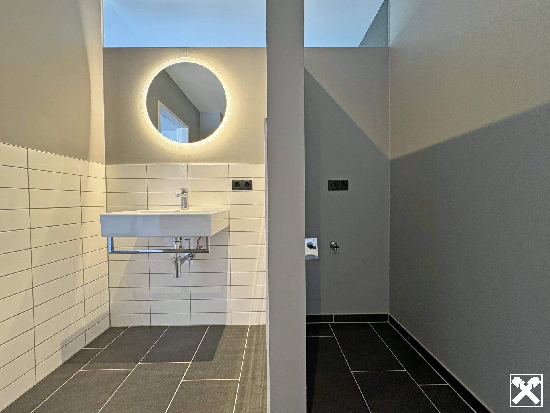 Sehr zentrale Dachgeschosswohnung - Perfekt für Singles oder Pärchen - Ansicht 5