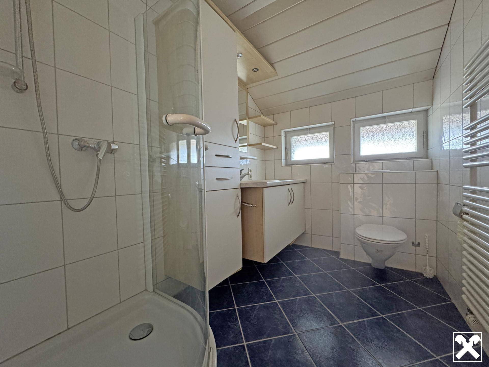 Badezimmer im OG
