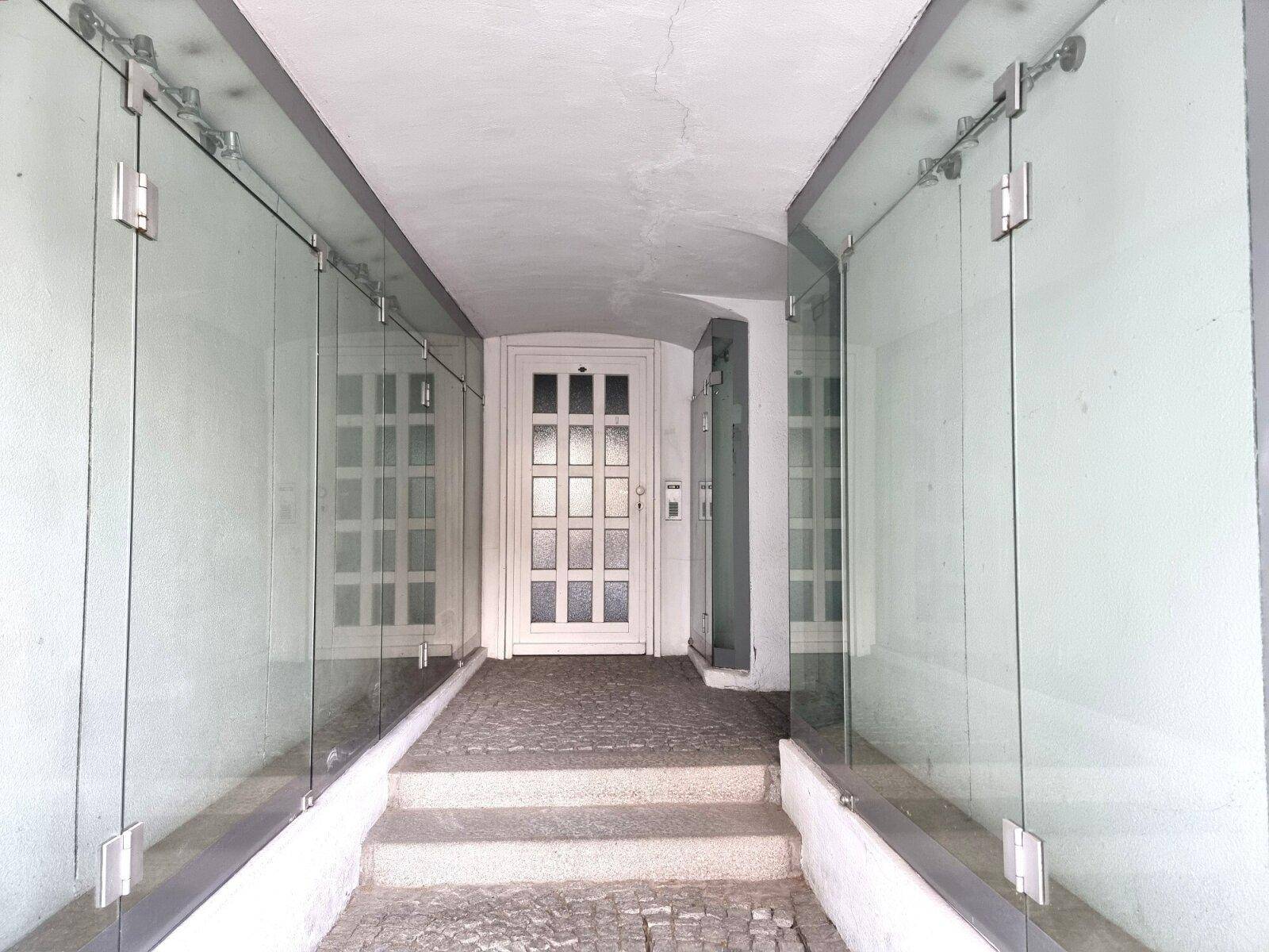 Markthaus mit Gewerbefläche und großzügigem Wohnbereich im Zentrum - Ansicht 5