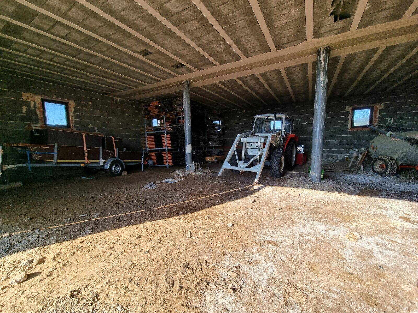 Garage EG