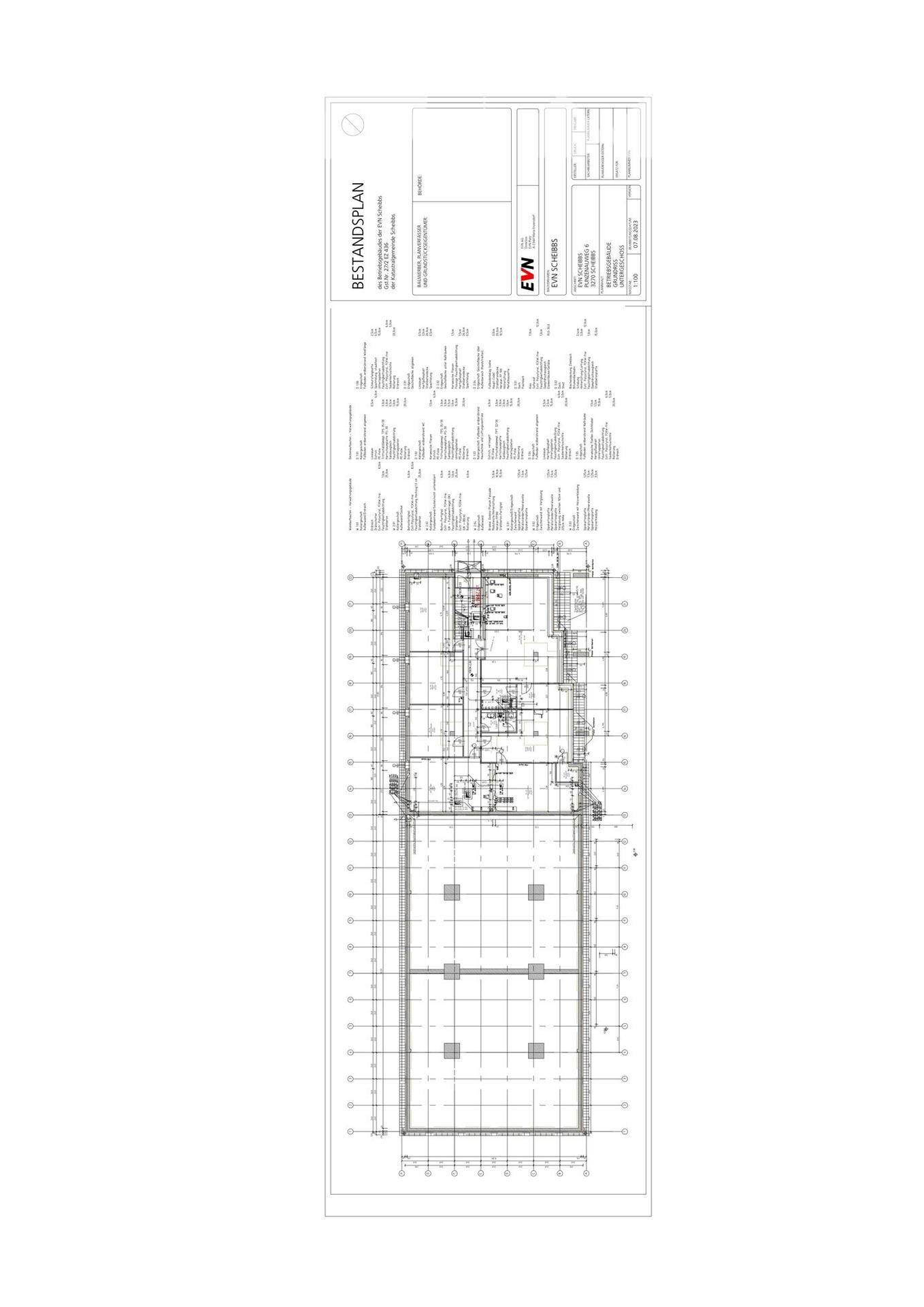 Umfassender Bestandsplan mit Grundrissen und technischen Details des Gebäudes.