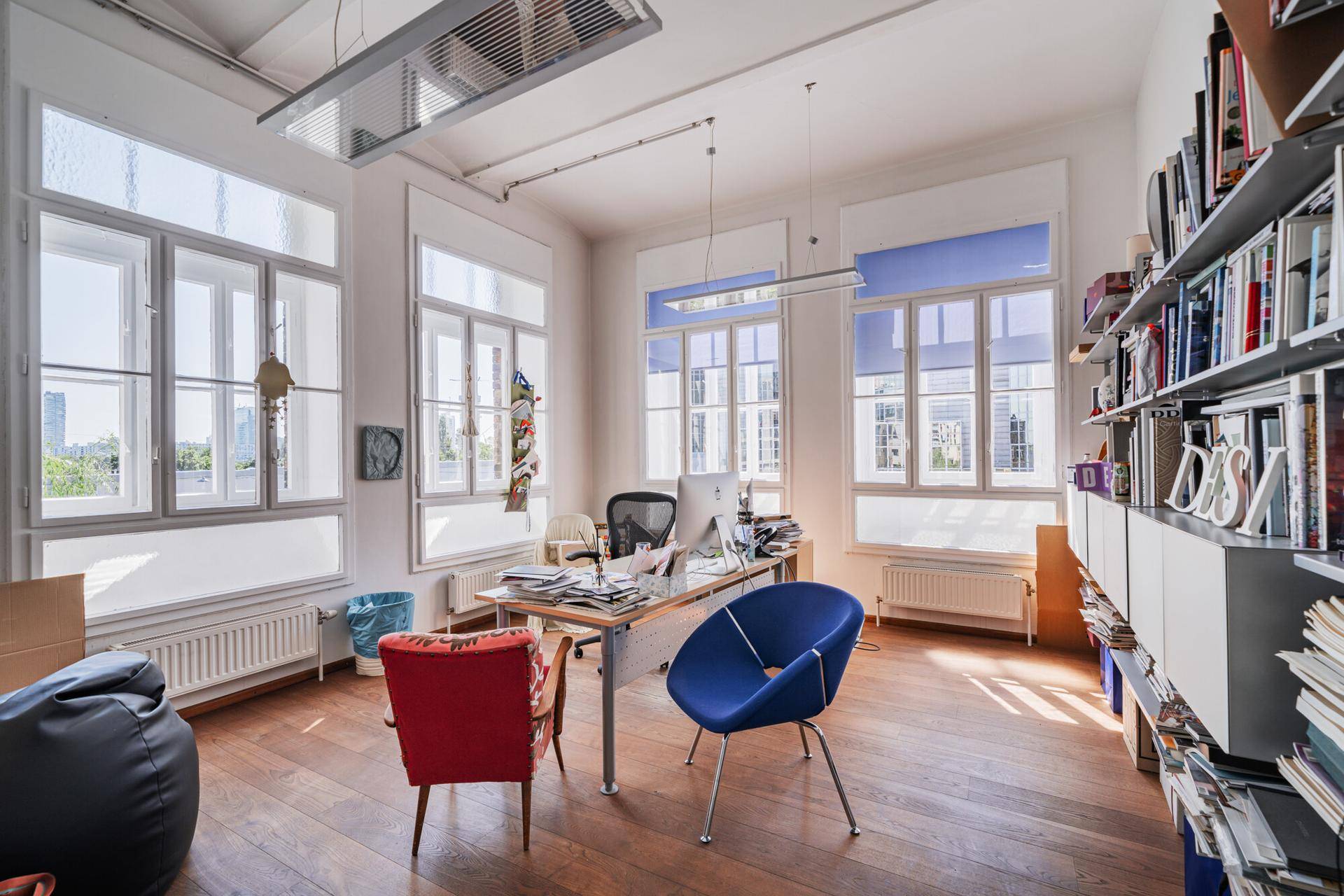Büro
