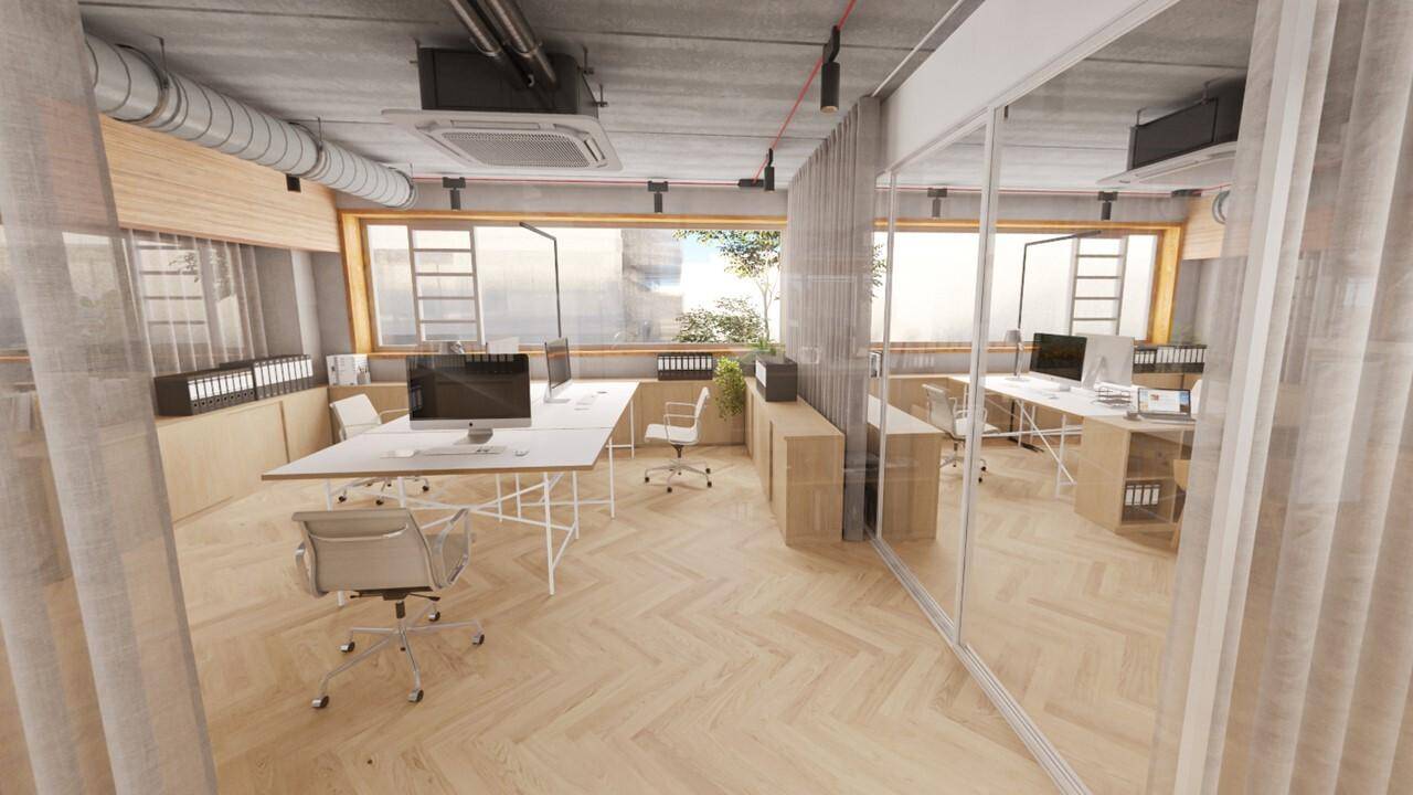Heller Arbeitsbereich in einem modernen Büro mit großen Fenstern, Holzboden und freiliegenden Deckeninstallationen.