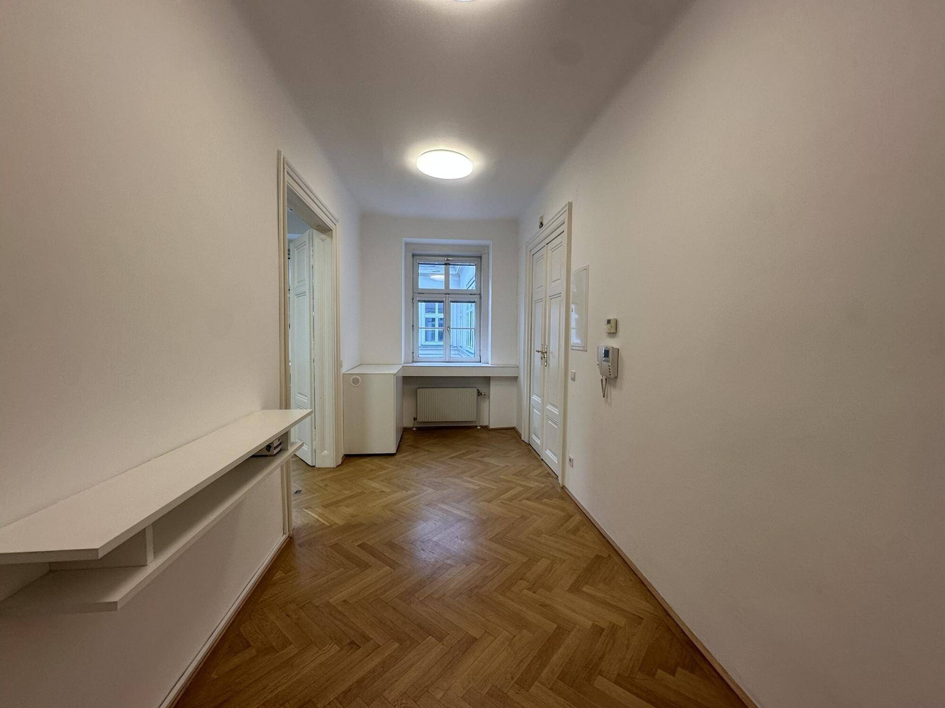 20241125_1010, Mahlerstraße 7 M7 32_MPE (20)