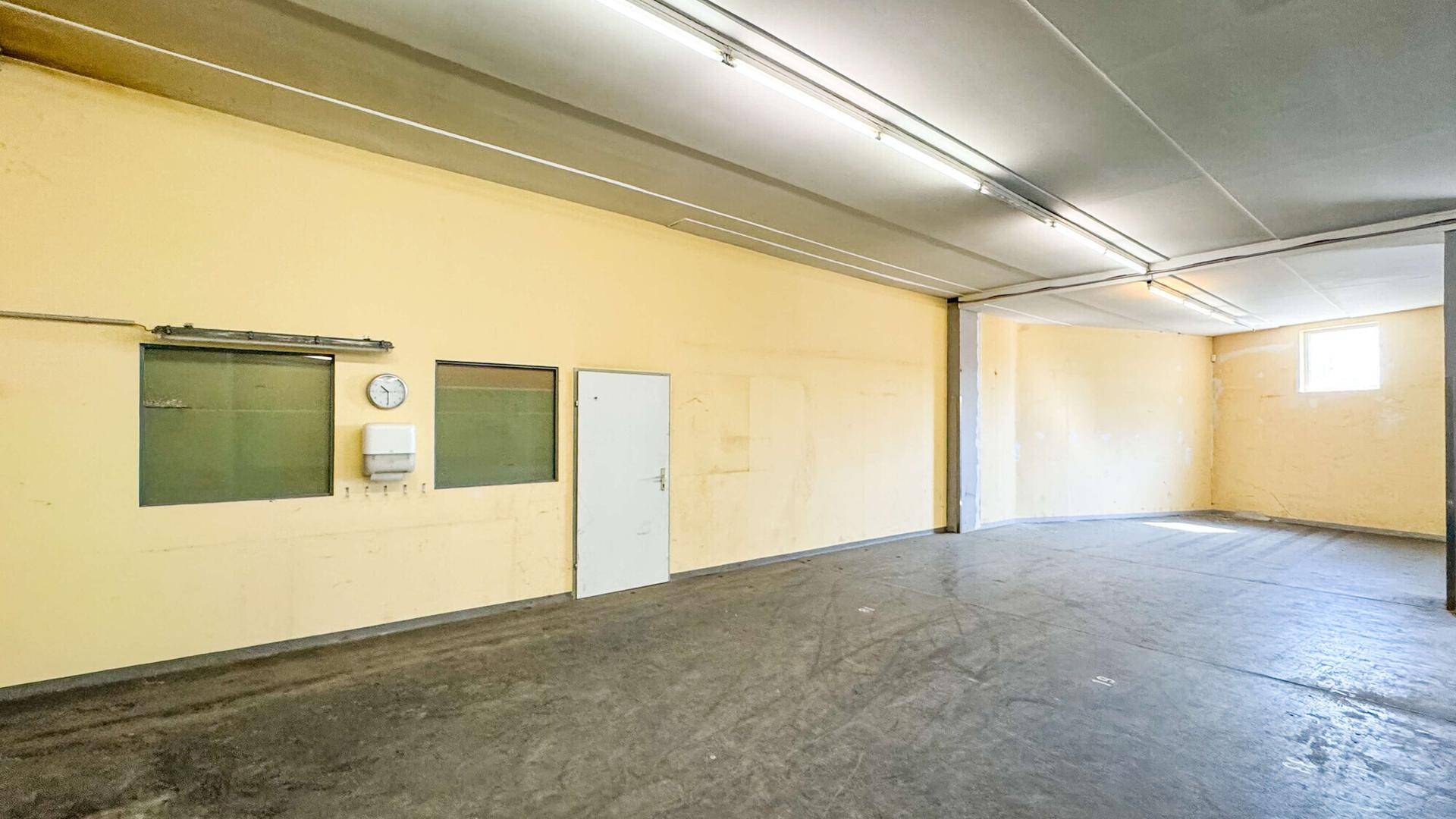 Gewerbeeinheit mit Lager - Ansicht 2